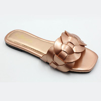 Sandales de plage de luxe pour femmes de marque de créateur, chaussures de mode de haute qualité, pantoufles de vacances pour femmes, vente en gros, durables