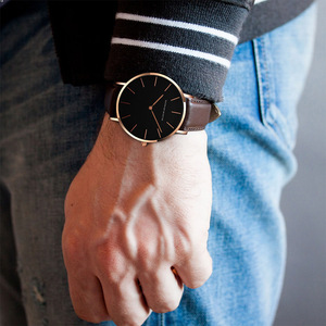 Reloj de cuarzo minimalista para hombre con esfera grande, caja en tono oro rosa, correa de cuero marrón, resistente al agua, informal, a la moda - Product Image 5