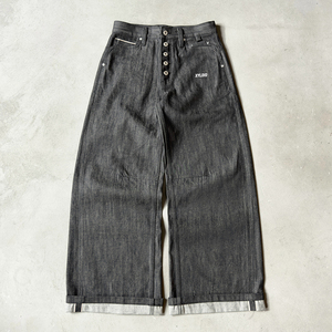 Jean de créateur personnalisé à cinq boutons, en denim de haute qualité 15oz, en denim brut japonais selvedge, coupe bootcut, jambe large, style baggy - Product Image 1
