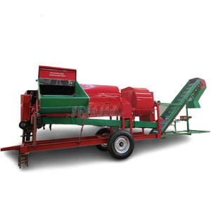 La machine déplace directement <span class=keywords><strong>les</strong></span> plants d'arachides dans le champ et <span class=keywords><strong>les</strong></span> envoie vers le mécanisme de cueillette des fruits à l'intérieur. - Product Image 2