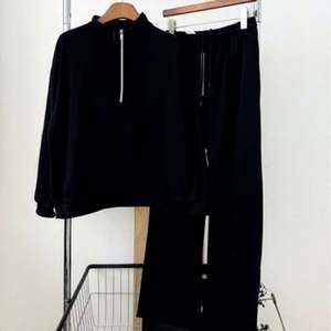 Ensemble de survêtement décontracté pour homme, col montant, demi-zip, idéal pour la course et le sport en extérieur – Collection Automne - Product Image 1