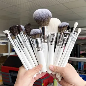 26pcs Top quality Luxury brush white makeup brush custom logo goat Professional real private label quality natural hair