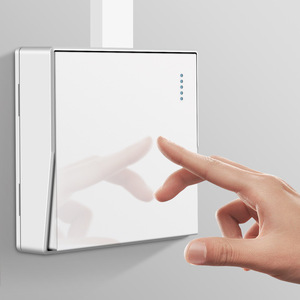<b>Touch</b> Control Wall <b>Switch</b> Single Pole 5 Outlets PC Material IP20 For Home Use - Product Image 1