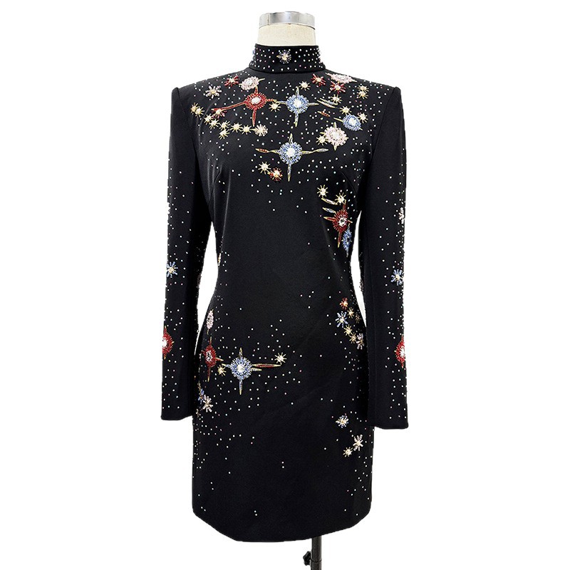long sleeve lace and tulle dress A-line V neck Black Prom Dress Long Sleeve Lace Applique Tulle Evening –  SELINADRESS main image 1