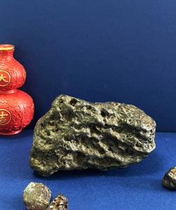 Utilizzato per la decorazione Meteorite nero Meteorite pietra grezza decorazione - Product Image 5