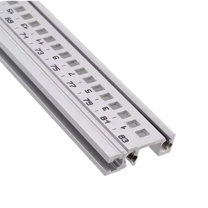 ZSTC C-BOX Schroff Nvent H-ST Exporté <span class=keywords><strong>BenTai</strong></span> Schroff Crossbeam 34560-584 Composants électroniques 34560-584 - Product Image 1
