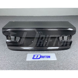 Maletero trasero de fibra de carbono seca estilo OEM M3 G80 con acabado brillante para BMW M3 G80 (inventario en EE. UU.) - Product Image 1