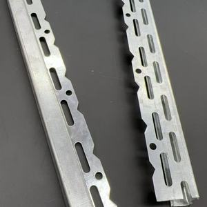 Renforce les bords des plaques <span class=keywords><strong>de</strong></span> plâtre avec une <span class=keywords><strong>bride</strong></span> perforée fixée encastrée au niveau du face <span class=keywords><strong>de</strong></span> la plaque. - Product Image 2