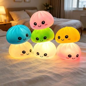ของเล่นบีบลดความเครียดรูปซาลาเปาหน้ายิ้มยอดนิยม - Product Image 1