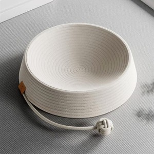 Nichoir et griffoir pour chat en corde de coton tressée, résistant aux rayures, pour toutes les saisons, avec motif rayé, design intégré pour le sommeil et le jeu - Product Image 1