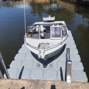 Ponton flottant modulaire en plastique pour jet-ski avec cubes à roulettes et treuil - Product Image 4