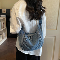 Sacs bandoulière tendance en jean délavé pour femmes, grande capacité, sac hobo léger, vente en gros, logo personnalisé