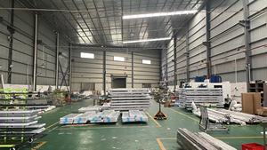 Poignée encastrée en aluminium Feyas Morandi, couleur assortie, pour cuisine, chambre, hôtel - Revêtement de placard rainuré à effet peau - Product Image 5