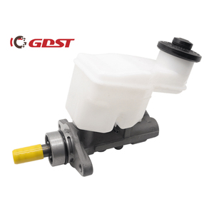 Cilindro Maestro de Freno GDST OEM 47201-0D110 472010D110, Bomba Principal de Freno para Camioneta Toyota INNOVA FORTUNER HILUX <span class=keywords><strong>VIGO</strong></span> - Product Image 1
