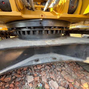เครื่องยนต์ทรงพลัง 156 กิโลวัตต์ สำหรับงานขุดเหมือง รถขุดไฮดรอลิก CAT330D2L ขนาด 30 ตัน ยี่ห้อแคตเตอร์พิลลาร์ มือสอง พร้อมมอเตอร์ปั๊มเกียร์ ผลิตในญี่ปุ่น - Product Image 5