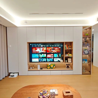 Système de rangement multimédia mural en bois massif - Meuble TV sur mesure au design écologique pour salon et hôtel