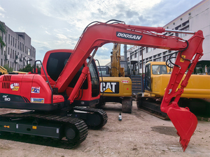 Excavadora Doosan DX80 Usada Original en Venta, con Pocas Horas de Uso, Excavadora Doosan Dx80 de Segunda Mano para Proyectos de Construcción Urbana - Product Image 2