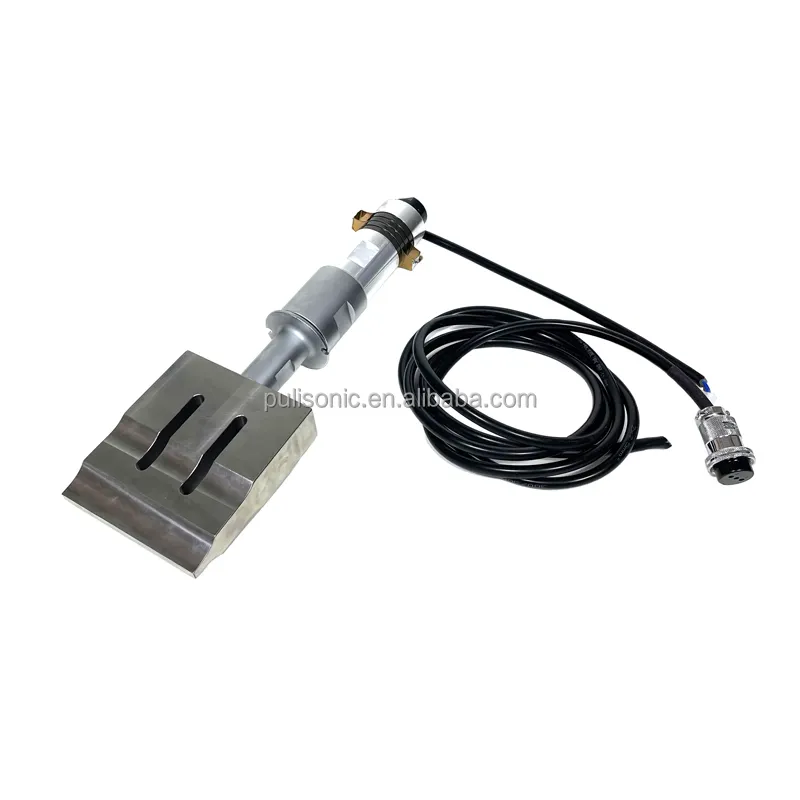 2000W High Amplitude Ultrasonic Wave Sensor Piezoelectric Converter And Ultrasonic Welding Horn Mold 120x8mm