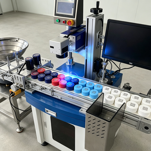 Machine de marquage laser UV entièrement automatique pour bouchons avec inspection et rejet par vision pour codes QR/dates/logos anti-contrefaçon - Product Image 2