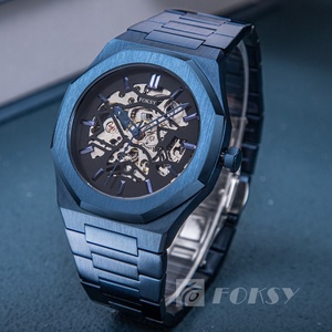 Montre pour hommes avec logo de marque personnalisé de haute qualité, mouvement automatique, eau 5ATM, montre <span class=keywords><strong>mécanique</strong></span> creuse à la mode pour hommes - Product Image 5