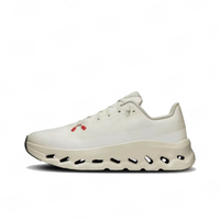 Chaussures de course respirantes en maille à lacets pour hommes et femmes, motif imprimé nuages, style tendance uni, légères, pour la marche