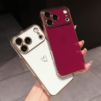 Casing HP Anti-Shock TPU Lembut Bergaya Baru dengan Desain Hati Imut dan Lapisan Elektroplating Merah Ceri untuk 18 Pro Max 11 Warna