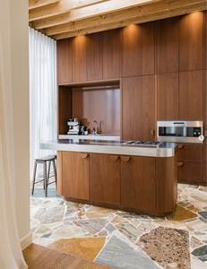 Meubles de <span class=keywords><strong>cuisine</strong></span> italiens de luxe minimalistes sur mesure VERMONHOUZZ avec îlot en marbre incliné et éclairage LED intégré - Product Image 6