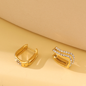 Jewelry 18K PVD Gold Plated Stainless Steel Rhinestone Hoop Earrings Elegant Geometric Anti-Fade Ladies <strong>Huggie</strong> Jewelry - Product Image 5