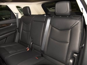 <span class=keywords><strong>Cadillac</strong></span> <span class=keywords><strong>XT5</strong></span> 25T Luxury Automatique SUV 2016 avec sièges en cuir, pneus R18 et toit ouvrant panoramique - Product Image 5