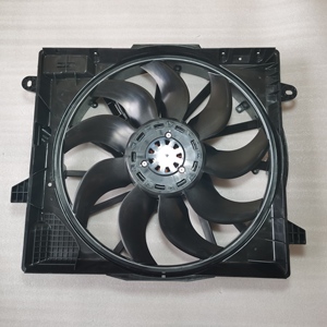Ventilador de refrigeración automático para JEEP <span class=keywords><strong>GLADIATOR</strong></span> 2018 <span class=keywords><strong>2022</strong></span> OEM 68282799AB/AD 68272755AD/AC <span class=keywords><strong>precio</strong></span> de fábrica de buena calidad - Product Image 6