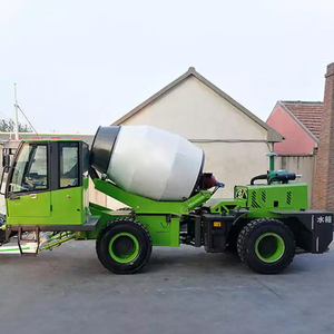 Camion malaxeur à béton autochargeur 2,6 m³ D, prix abordable, meilleur malaxeur à béton autochargeur, camion pompe à béton d'occasion - Product Image 3