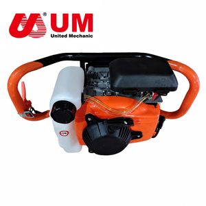 Tarière thermique 4 temps UM 144F pour <span class=keywords><strong>le</strong></span> jardinage, la plantation d'arbres et de clôtures, <span class=keywords><strong>machine</strong></span> de forage de <span class=keywords><strong>sol</strong></span> légère <span class=keywords><strong>à</strong></span> essence - Product Image 1