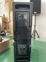 Enceinte Line Array en plastique étanche double 10 pouces 700W HDL20A pour salle multifonctionnelle, grand terrain de sport, performance