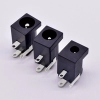 Conector de Alimentación CC de Media Cobre FUGANG DC005-2.0-Half-Copper Hembra 5.5*2.1/2.0 30V 1A Carcasa de PBT para Electrónica Digital PCB RoHS