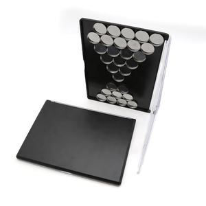 อายแชโดว์แบบแม่เหล็กทรงสี่เหลี่ยมผืนผ้าพาเลทอายแชโดว์เม็ดสีสูงฉลากได้ - Product Image 1