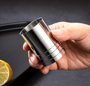 Vaso Medidor de Metal de 25ml, 35ml, 50ml con Línea de Medición y Diseño Decorativo, Vaso de Acero Inoxidable Cilíndrico Recto para Medir Vino en <span class=keywords><strong>Onzas</strong></span> - Product Image 3