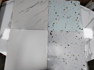 UDK <span class=keywords><strong>PVC</strong></span> Usine Chine Luxe Pas Cher Autocollant de <span class=keywords><strong>Sol</strong></span> 3D Bois Autoadhésif <span class=keywords><strong>PVC</strong></span> Bois Vinyle Plastique Dalles de Revêtement - Product Image 3