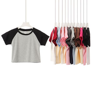 2025 Nueva camiseta raglán recortada 230GSM Camiseta de manga corta informal de bloque de Color para mujer - Product Image 2