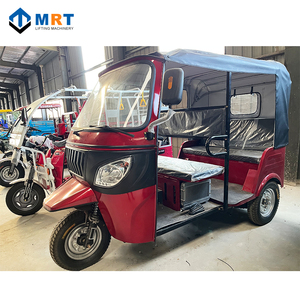Motocyclette à trois roues polyvalente à essence, tuk-tuk pour passagers avec toit imperméable - Product Image 6
