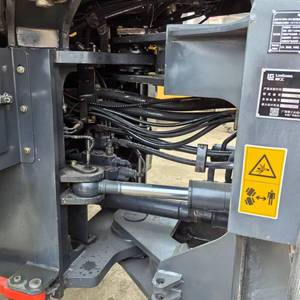 HOT La chargeuse sur pneus LIUGONG 870H d'occasion, originaire de Chine, est en excellent état et disponible à la vente - Product Image 4