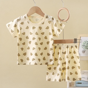 Pigiama Estivo per Bambini in Puro Cotone con Motivi Cartoon, Maniche Corte e Pantaloncini, per Ragazzi e Ragazze, Uso Domestico e all'Aperto, Trattamento Morbido - Product Image 4
