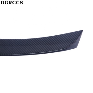 Alerón Trasero DGRCCS CLS C257 W257 Estilo V de Fibra de Carbono con Pintura UV Pulida 2017-2023 con Cinta Adhesiva - Product Image 3