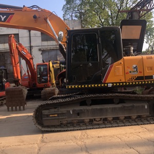 Excavateur d'occasion SANY SY215C-9 d'occasion Machine de construction sur chenilles Équipement de creusement Machines à vendre - Product Image 2