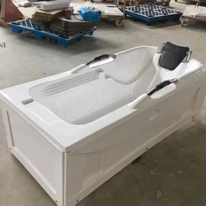 <span class=keywords><strong>Baignoire</strong></span> acrylique carrée simple autoportante <span class=keywords><strong>de</strong></span> haute qualité en gros pour <span class=keywords><strong>salle</strong></span> <span class=keywords><strong>de</strong></span> <span class=keywords><strong>bain</strong></span> - Product Image 1