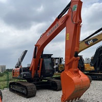 Excavatrice sur chenilles Hitachi ZX210 d'occasion, modèle 2024, poids opérationnel de 21000 kg, capacité de la benne de 1,0 m³