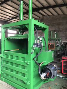 Máquina automática <span class=keywords><strong>de</strong></span> Prensado hidráulico para embalaje <span class=keywords><strong>de</strong></span> cartón, máquina <span class=keywords><strong>compactadora</strong></span> <span class=keywords><strong>de</strong></span> cartón para hacer caja - Product Image 3