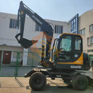 Escavatore Cingolato Hyundai 60W-7 Usato di Alta Qualità, Peso <span class=keywords><strong>6</strong></span> Tonnellate, per Costruzioni - Product Image 4