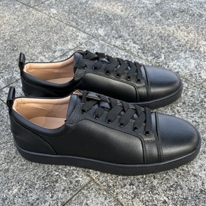 รองเท้ากีฬาลำลองคุณภาพสูงสำหรับผู้ชาย พื้นสีแดง ดีไซน์ทันสมัย รองเท้าเดินสบาย ระบายอากาศได้ดี กันลื่น เหมาะสำหรับกิจกรรมกลางแจ้ง - Product Image 6