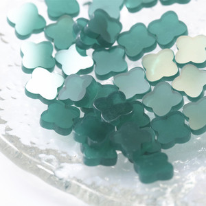 Di alta qualità sciolto gemma quattro foglia di trifoglio di <span class=keywords><strong>pietra</strong></span> naturale <span class=keywords><strong>verde</strong></span> <span class=keywords><strong>agata</strong></span> per collana bracciale - Product Image 3