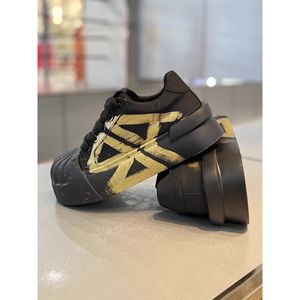 Scarpe Casual da Uomo Versatili Nuove di Tendenza per il Commercio Transfrontaliero, con Suola Spessa e Rialzo Interno, Comode e di Design (Modello Forrest G) - Product Image 4